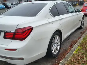 BMW 730 730d Edition Exclusive Bild 5