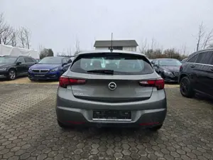 Opel Astra Bild 4