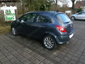 Opel Corsa Corsa  3-Türer 1.2 16V Color Edition