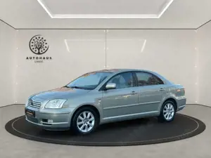 Toyota Avensis 2.0 D-4D Executive Lim. LEDER/NAVI/PDC