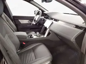 Land Rover Discovery Sport P270e Dynamic SE Bild 3