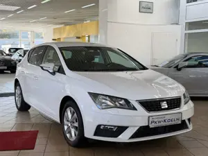 SEAT Leon Style*PDC*AHK*KLiMA* Bild 2
