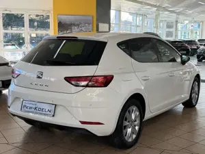 SEAT Leon Style*PDC*AHK*KLiMA* Bild 3