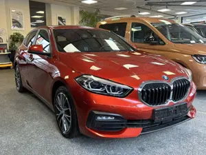 BMW 118 118 d Advantage+AHK+RFK+Himmel schwarz+Driv Assist