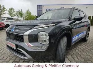Mitsubishi Outlander PHEV Plug-in Hybrid TOP  Plug-in-Hybrid TOP Bild 4