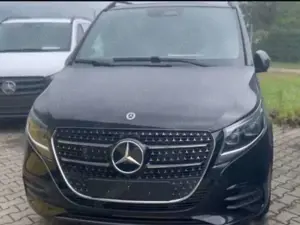 Mercedes-Benz V 300 V 300 d 4MATIC EXCLUSIVE extralang (447.815)