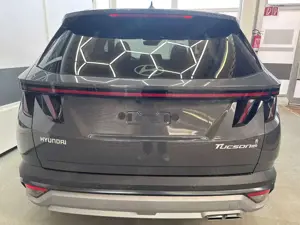 Hyundai TUCSON IMPRESSION DCT 20th Anniversary ACC NAVI PANO K... Bild 4