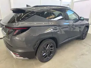 Hyundai TUCSON IMPRESSION DCT 20th Anniversary ACC NAVI PANO K... Bild 3