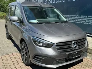 Mercedes-Benz T-Class T 180 d Automatik Progressive
