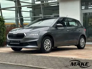 Skoda Fabia Ambition 1.0 TSI DSG AHZV SHZ LED GRA APP Bild 3