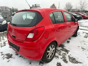 Opel Corsa 1.4 Bild 5