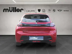 Peugeot 208 Elektro 136 Allure Bild 3