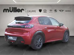 Peugeot 208 Elektro 136 Allure Bild 4