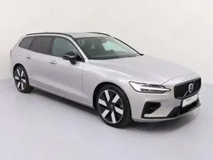 Volvo V60 T8 Ultra Dark Recharge Plug-In Hybrid AWD Bild 3