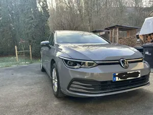 Volkswagen Golf Golf VIII 1.5 eTSI OPF DSG Life Bild 2