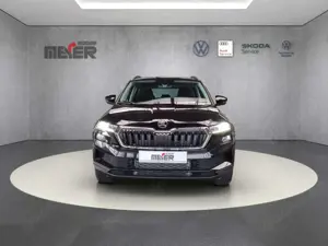 Skoda Karoq Selection 1.5 TSI DSG Klima Rückfahrkamera Bild 2