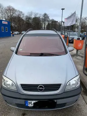 Opel Zafira Life Raucherpaket