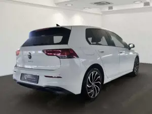 Volkswagen Golf VIII 1.0 TSI Life DigitalCockpit LED Bild 5