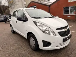 Chevrolet Spark Basis+ 1.0* 1.Hand*S-heft*TüvNeu*