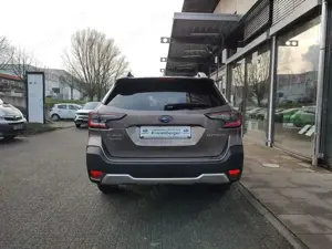 Subaru OUTBACK 2.5i Platinum AWD Automatik Bild 5