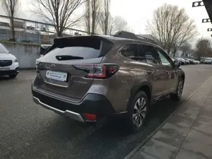 Subaru OUTBACK 2.5i Platinum AWD Automatik Bild 4