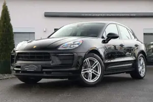 Porsche Macan ++LUFTFAHRWERK+AHK+CARPLAY+MWST+EL.SITZE++ Bild 2