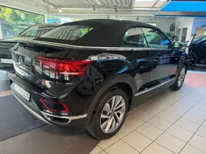 Volkswagen T-Roc Cabriolet GOAL 1.5 l TSI DSG +Windschott Bild 5
