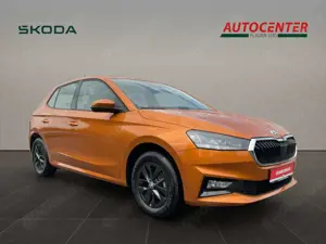 Skoda Fabia Selection, Colour Concept Black, Parken  Winter