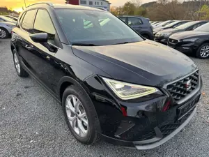 SEAT Arona 1.0 TSI *DSG*FR*PDCHI+VO+KAMERA*SHZ*ACC*DA