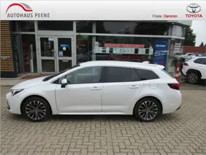 Toyota Corolla Touring Sports 2.0 Hybrid Teamplayer Bild 3