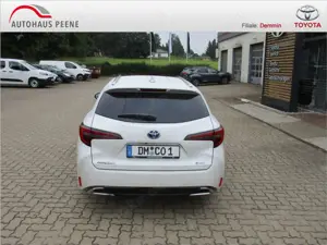 Toyota Corolla Touring Sports 2.0 Hybrid Teamplayer Bild 4
