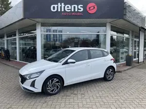 Hyundai i20 1.0 Turbo  TREND; Komforpaket; Navi; Kamera