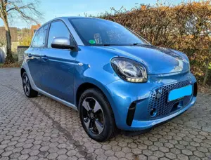 smart forFour Top gepflegt | 22kw Lader Bild 5