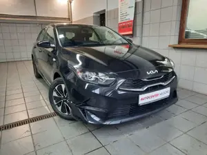 Kia Ceed / cee'd 1.5 T-GDI  Navi Sitzheizung