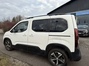 Peugeot Rifter BlueHDi 130 Allure GT Line NAVI KAMERA 7-Sitzer Bild 3