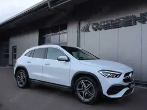 Mercedes-Benz GLA 250 4MATIC 8G-DCT AMG LINE *PANORAMA*BUSINESS-PAKET*