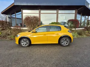 Peugeot e-208 Active - Elektromotor/1. Hand/LMF Bild 4