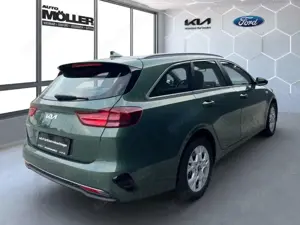Kia Ceed SW / cee'd SW 1.5T Vision DCT7 Komf+ NAV PDC Klimaautomatik Bild 5