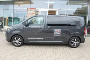Toyota Proace Verso L1 Team D*LED*PDC*KAMERA*8-SITZER* Bild 4