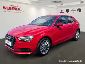 Audi A3 Design MT+PDC+BiXenon+Standheizung+Navi+