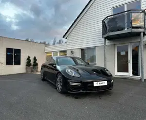 Porsche Panamera GTS