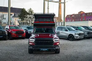 Dodge RAM 5.7 V8 4x4 + DECAMP BACKPACK Camper Autark