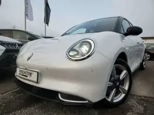 GWM ORA 03 400 Pro+ Moonlight White  Starry Black Bild 5