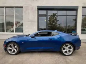 Chevrolet Camaro Coupe SS 6.2 V8 Klappe-Recaro Bild 4
