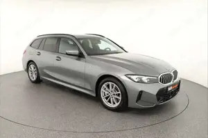 BMW 330 i xDrive M Sport ACC|Pano|HUD|ParkAs+360|AHK