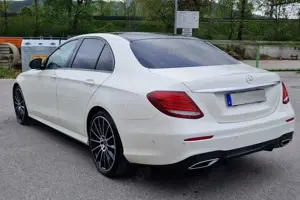 Mercedes-Benz E 400 d 4Matic 9G-TRONIC AMG Line Bild 4