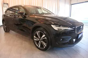 Volvo V60 Cross Country V60CC B4 D AWD Ultimate *Massage-BW* Bild 4