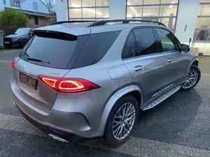 Mercedes-Benz GLE 450 4M 9G AMG LINE+AIRMATIC+LED+DISTRONIC