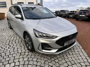 Ford Focus 1.0 EcoBoost Turnier ST-Line 17" Alu NAVI Bild 5