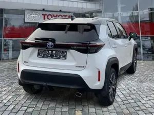 Toyota Yaris Cross 1.5  FWD Elegant Anhängerkupplung Bild 5